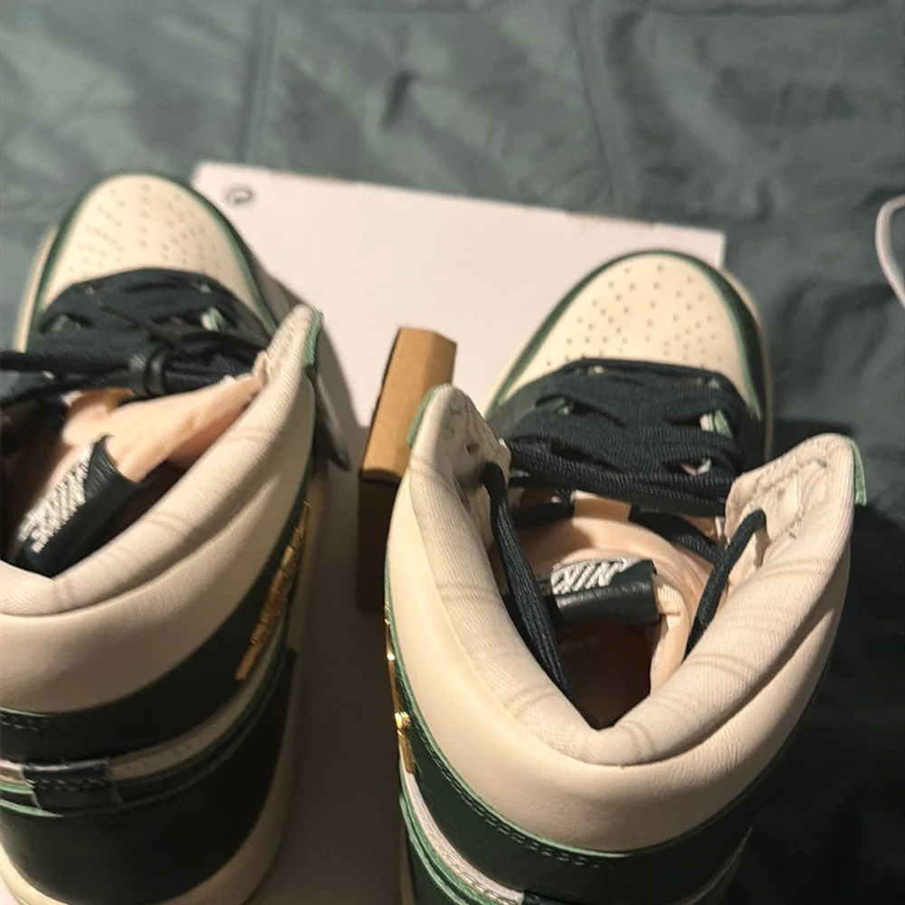 Jordan 1 Fir Pro green size 8 FD2596 101